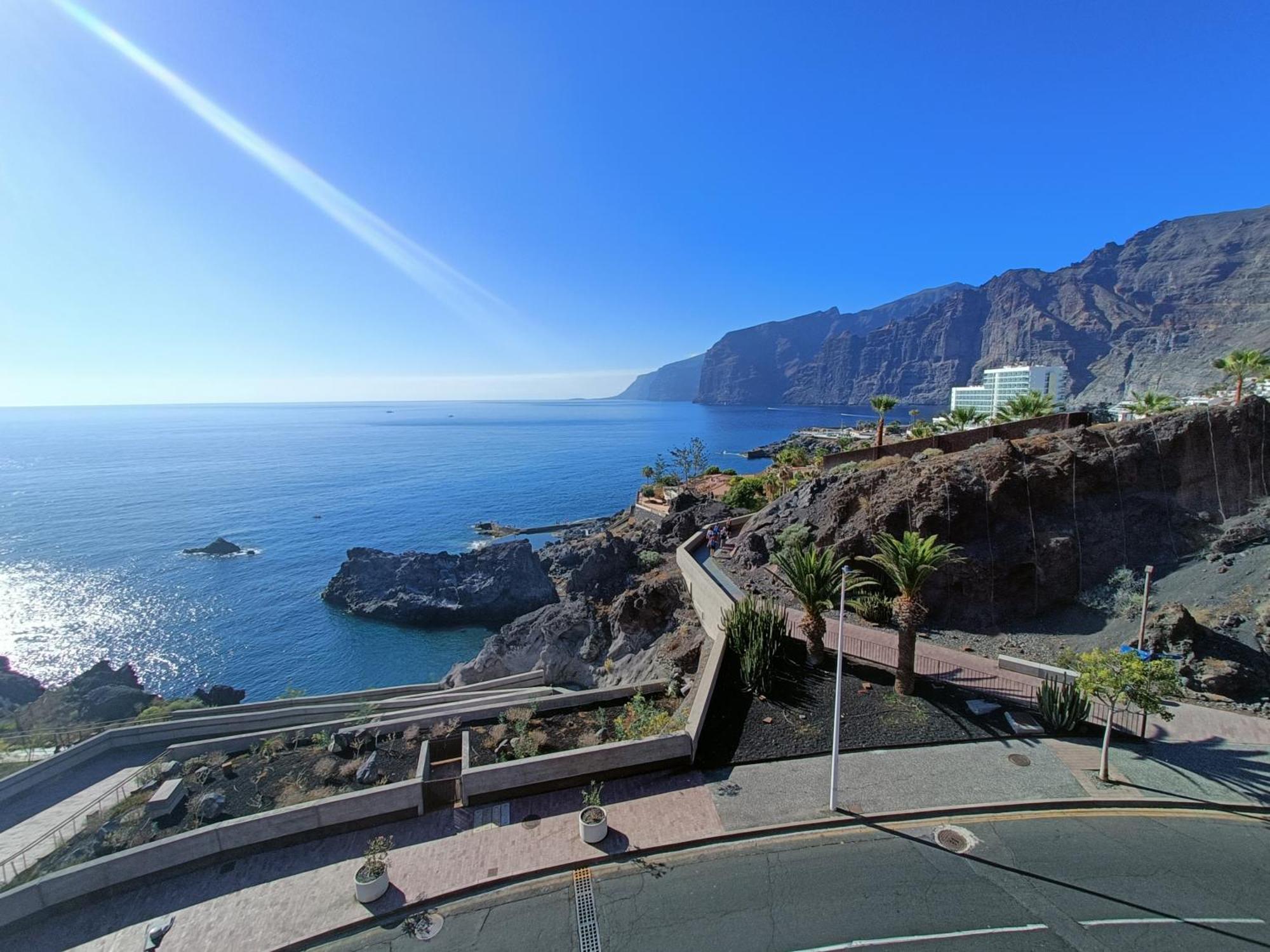 Luxury Los Gigantes Apartment Puerto de Santiago  Exteriér fotografie